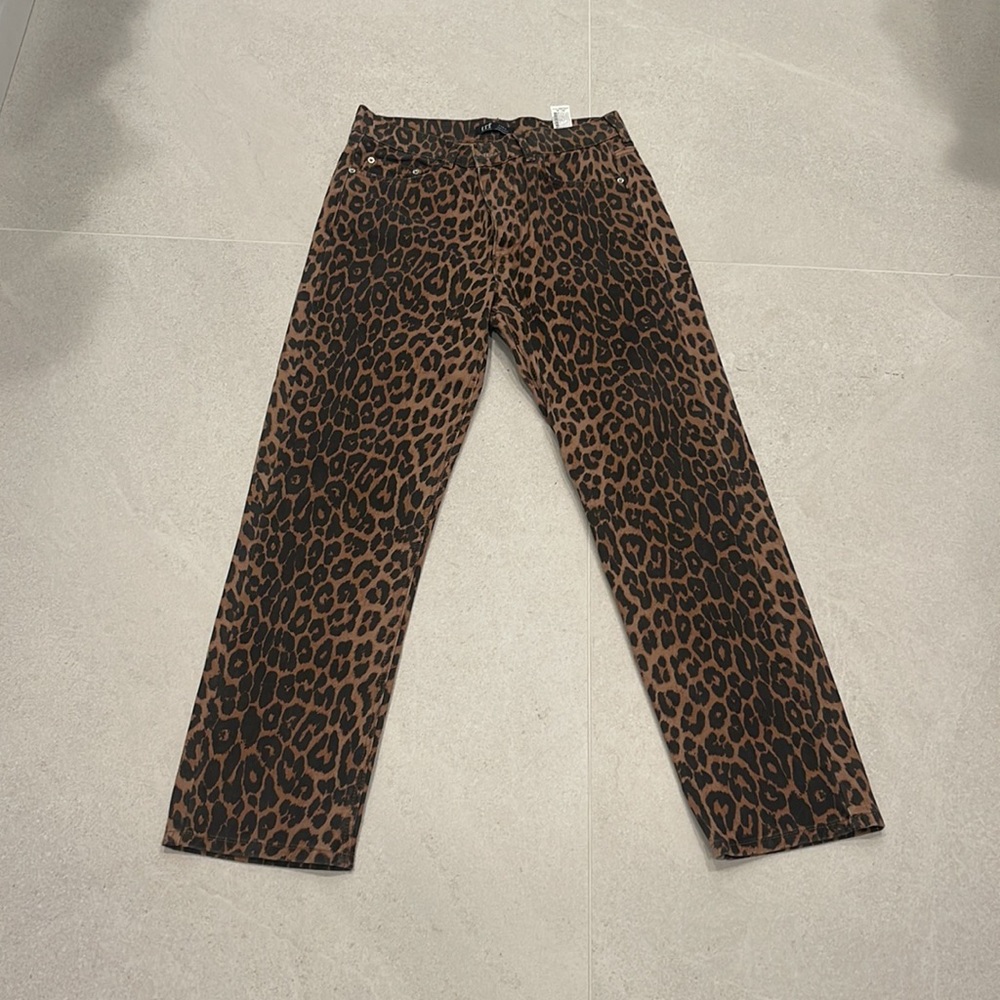 Leopard jeans